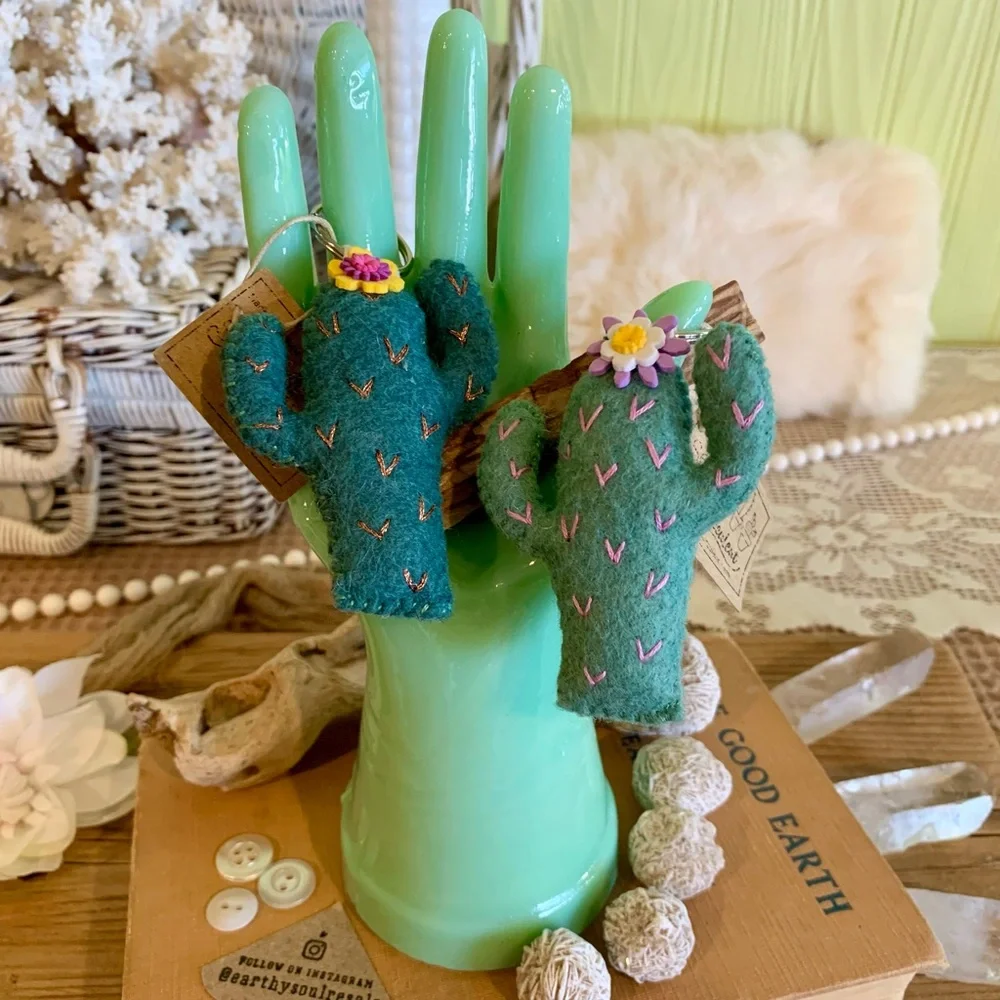 Pair of Cactus Keychains 🌵 - Picture 1 of 7